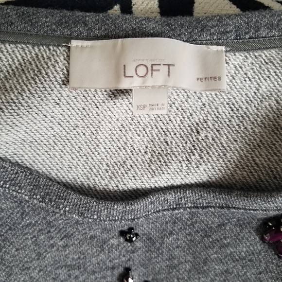NWOT Classy Bejeweled Ann Taylor Loft Sweater - Picture 7 of 7